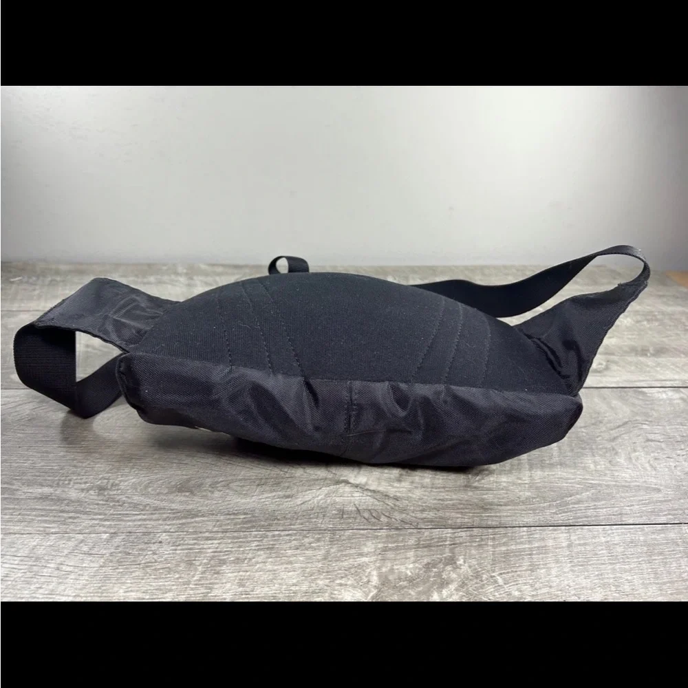 The North Face Black Polyester Fanny Waist Pack Unisex Sling Shoulder Bag - Picture 5 of 8
